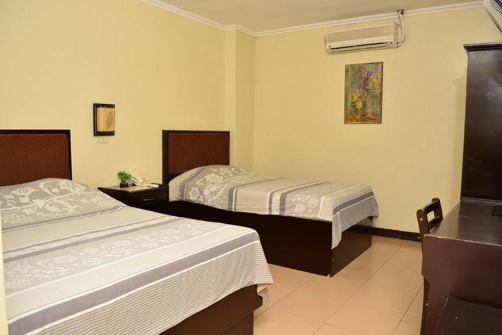 El Portal Inn Tagbilaran City Bagian luar foto